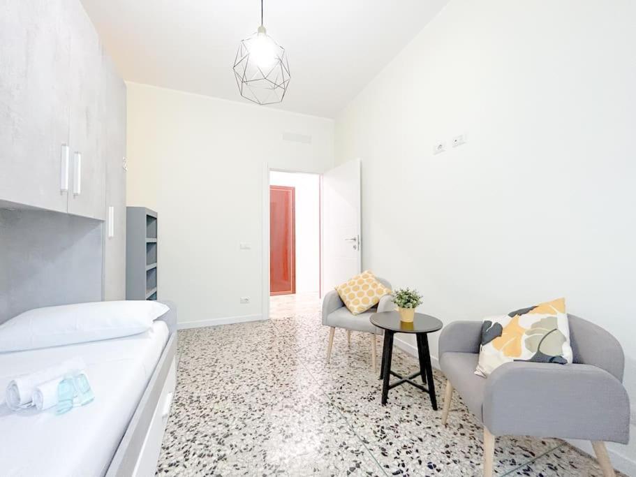 Free Parking - Elegante Casa Con Wifi -Smarttv Apartment Savona Exterior photo
